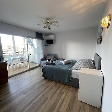 Welcs Apartamento 065 Emp Cerca Del Mar โรเซส ภายนอก รูปภาพ